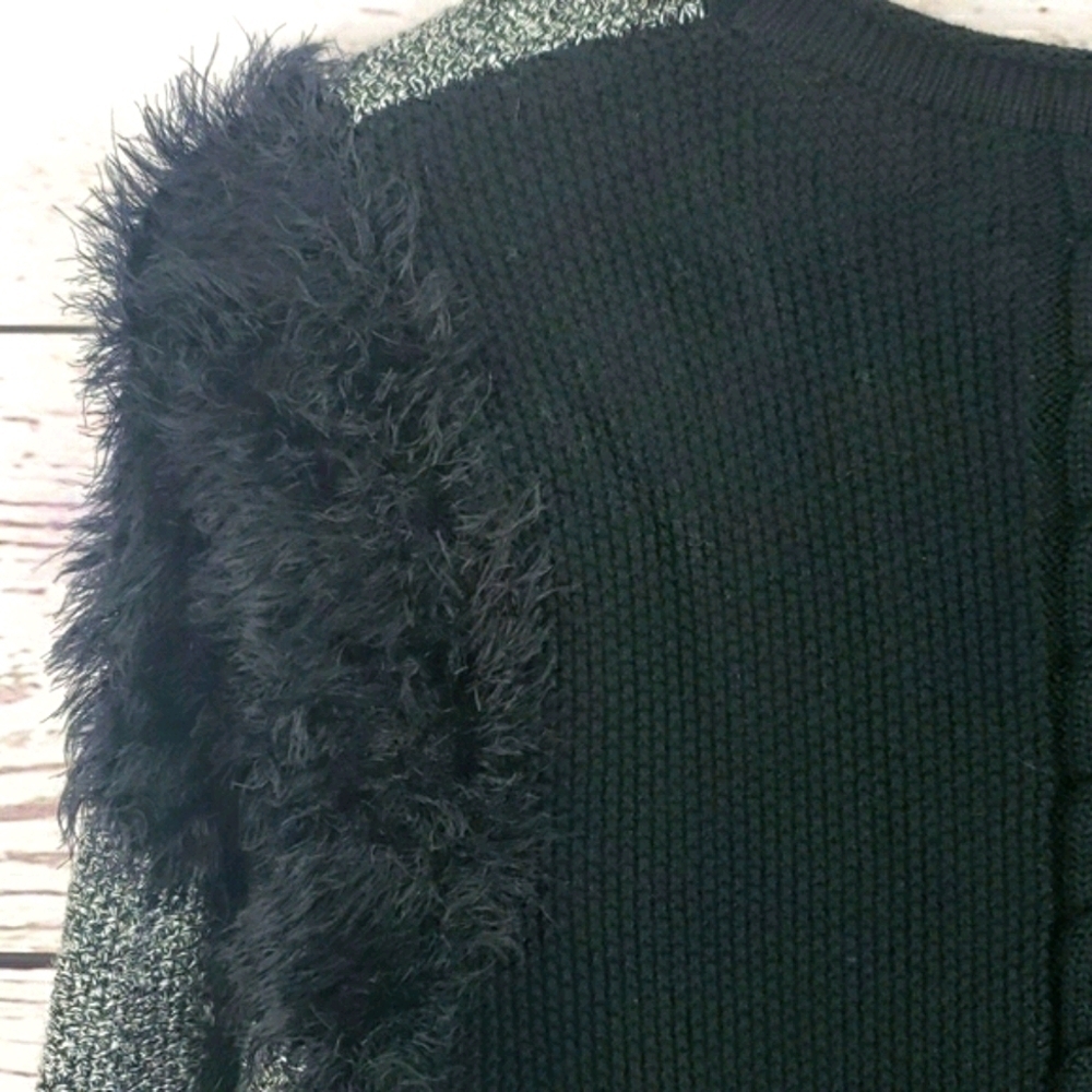 Knitted Long Sleeve Sweater Black and Gray - Picture 7 of 10